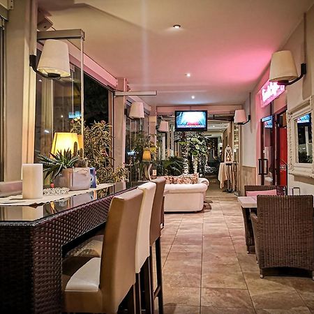 Hotel D'Annunzio リド・ディ・イエゾロ エクステリア 写真